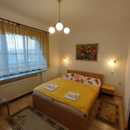 Hotel Vysehrad 2*