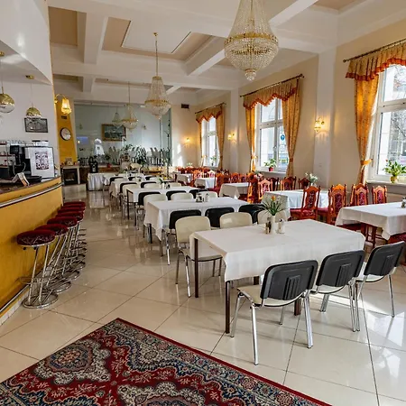 Vysehrad Otel 2*